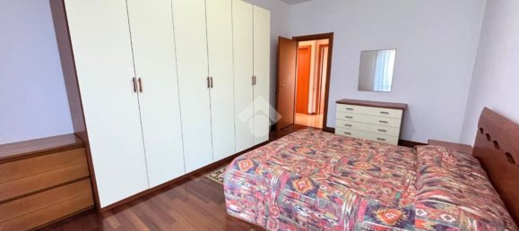 3 rooms Apartment in Saronno, Italy No. 130446 17