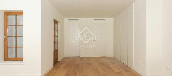 2 Schlafzimmer Wohnung in Eixample, Spain, Nr. 127779 16