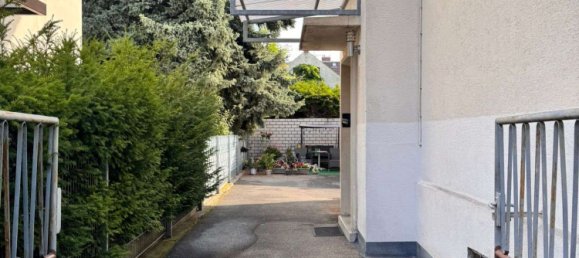7 bedrooms Building in Mannheim, Germany No. 259186 2