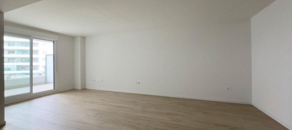 3 bedrooms Apartment in Marbella, Spain No. 185408 5