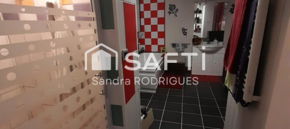 5 bedrooms House in Danizy, France No. 84009 17