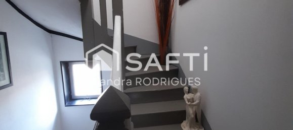 5 bedrooms House in Danizy, France No. 84009 8