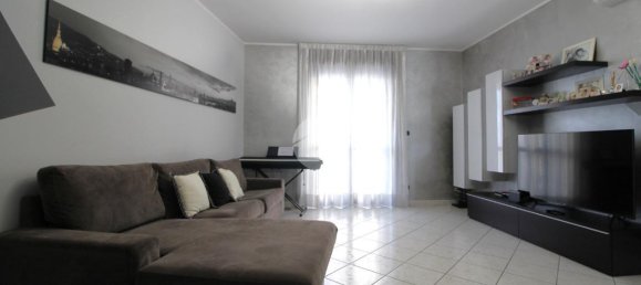 Apartamento de 4 habitaciónes en Brandizzo, Italy No. 140423 3