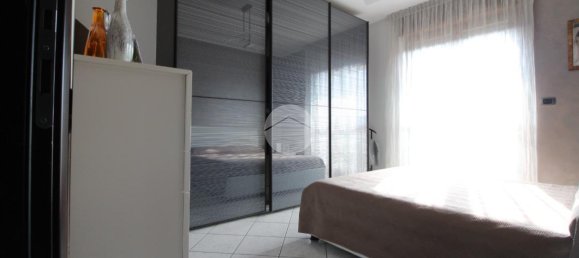 Apartamento de 4 habitaciónes en Brandizzo, Italy No. 140423 23