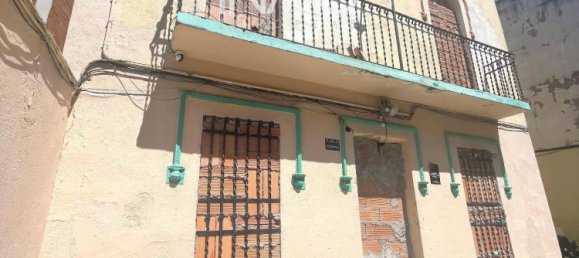 Casa de 3 dormitorios en Rubí, Spain No. 134634 2