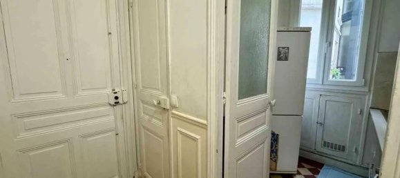 1 bedroom Apartment in Paris, France No. 334724 6