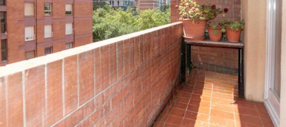 4 Schlafzimmer Wohnung in Sant Marti, Spain, Nr. 170553 2