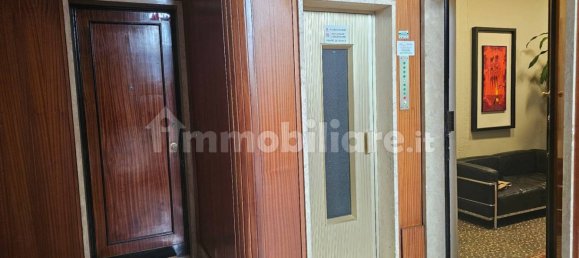 5 rooms Office in Turin, Italy No. 376321 7