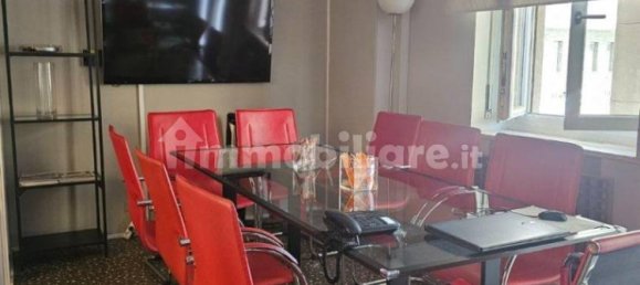5 rooms Office in Turin, Italy No. 376321 8