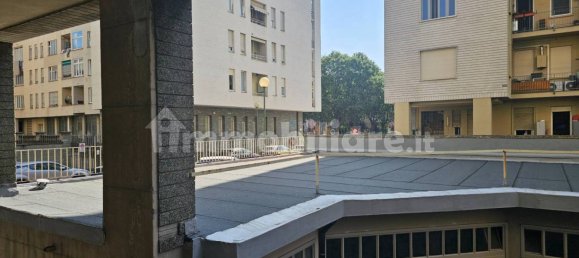 5 rooms Office in Turin, Italy No. 376321 11