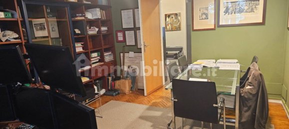 5 rooms Office in Turin, Italy No. 376321 20