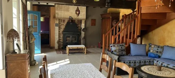 2 bedrooms House in Aubigny-sur-Nere, France No. 321898 4