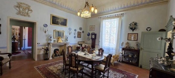 4 bedrooms Apartment in Siena, Italy No. 283753 7