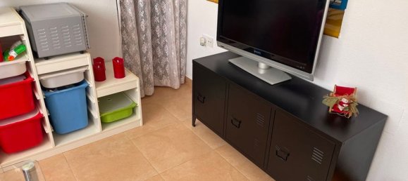 2 chambres Appartement à Alicante, Spain No. 181746 4