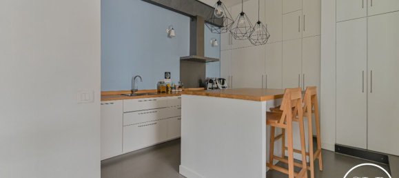 4 bedrooms House in Montreuil, France No. 185737 7