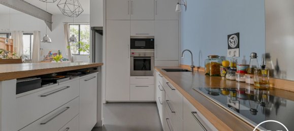 4 bedrooms House in Montreuil, France No. 185737 8