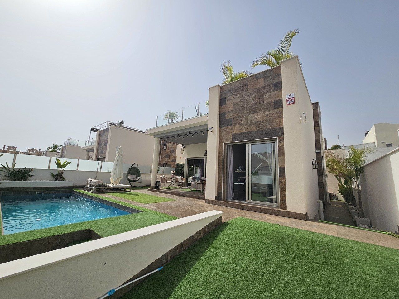 5 bedrooms House in Alicante, Spain No. 260164