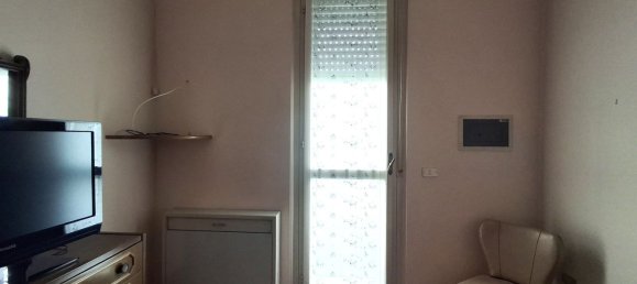 Дом с 4 комнатами в Мантуя, Италия № 338426 32