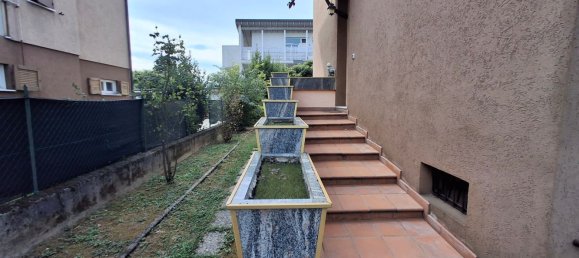 Дом с 4 комнатами в Мантуя, Италия № 338426 2