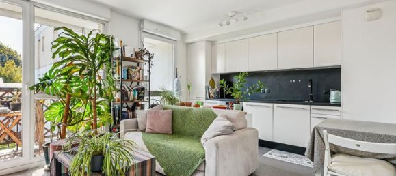 Apartamento de 1 dormitorio en Romainville, France No. 360047 2