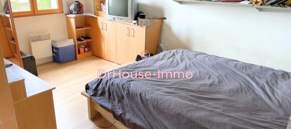 4 bedrooms House in Gargenville, France No. 165727 10