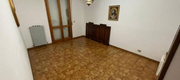 Casa de 4 divisões em Moglia, Italy N.º 36027 8