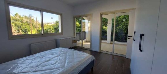 6 bedrooms House in Agios Tychonas, Cyprus No. 14684 11