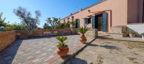 6 rooms Villa in Sannicola, Italy No. 237783 12