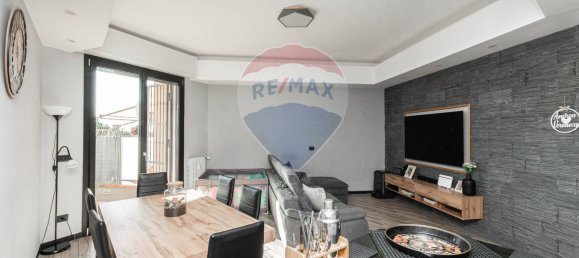 6 rooms Apartment in Genoa, Italy No. 195973 25