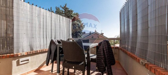 6 rooms Apartment in Genoa, Italy No. 195973 5