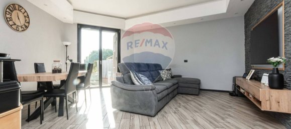 6 rooms Apartment in Genoa, Italy No. 195973 22