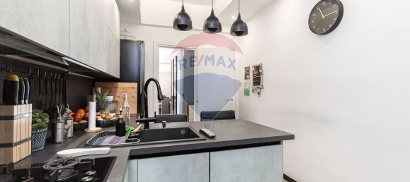 6 rooms Apartment in Genoa, Italy No. 195973 11