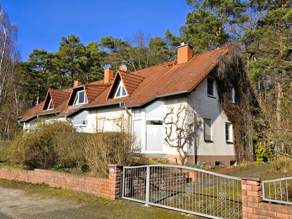 Edificio en Spree-Neise, Germany 293 m² No. 112402