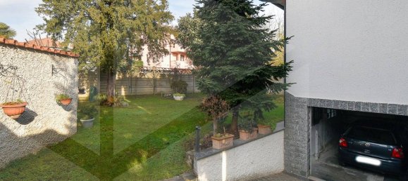 4-salle Villa à Parabiago, Italy No. 25340 6