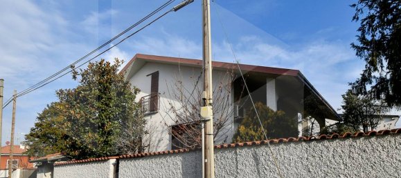 4-salle Villa à Parabiago, Italy No. 25340 5