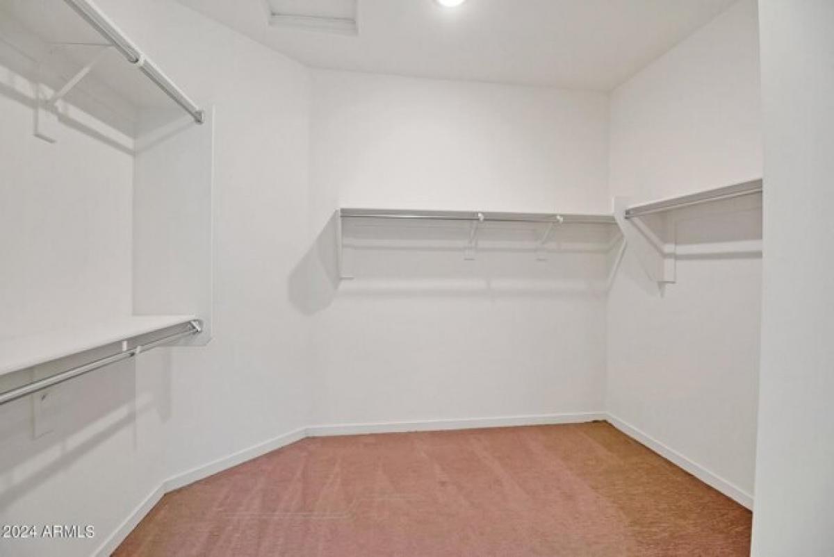 4 غرف نوم منزل في Glendale, USA رقم 231707