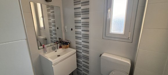 1 bedroom Duplex in Angers, France No. 111375 4