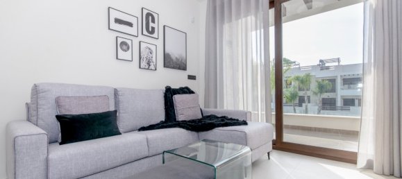 Bungalow T2 em Los Balcones, Spain N.º 6756 5