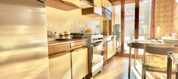 2 bedrooms Apartment in Rome, Italy No. 365013 11