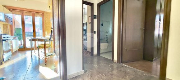 2 bedrooms Apartment in Rome, Italy No. 365013 4