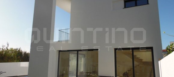 4 Schlafzimmer Villa in Cascais, Portugal, Nr. 128551 16