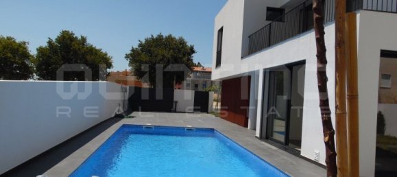 4 Schlafzimmer Villa in Cascais, Portugal, Nr. 128551 19