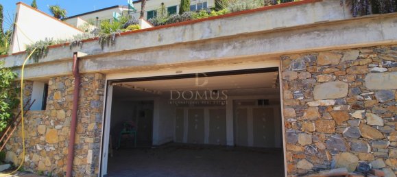 Вилла с 3 спальнями в Алассио, Италия № 72654 4