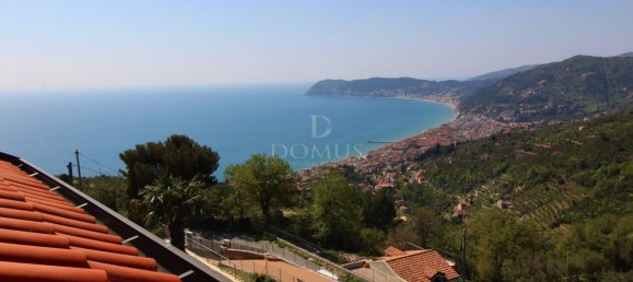 Вилла с 3 спальнями в Алассио, Италия № 72654 32