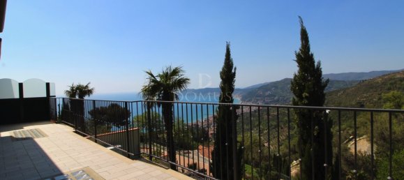 Вилла с 3 спальнями в Алассио, Италия № 72654 21