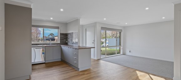 2 Schlafzimmer Haus in Drouin, Australia, Nr. 567 6