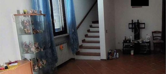 Casa de 5 divisões em Sant'Angelo Lomellina, Italy N.º 288509 10