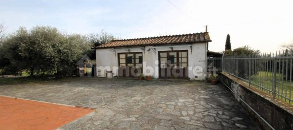 6 غرف نوم منزل في Capannori, Italy رقم 59550 8