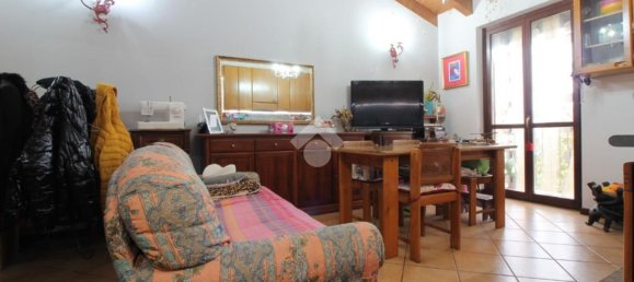 Квартира с 2 комнатами в Монте Кремаско, Италия № 101891 9