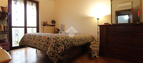 Квартира с 2 комнатами в Монте Кремаско, Италия № 101891 15